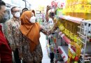 Lanjuti Menteri Perekonomian Tentang Harga Minyak Goreng, Bupati Mojokerto Gelar Sidak