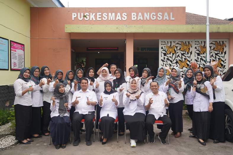 Pastikan Pelayanan Kesehatan, Bupati Mojokerto Tinjau Pembangunan Empat Puskesmas