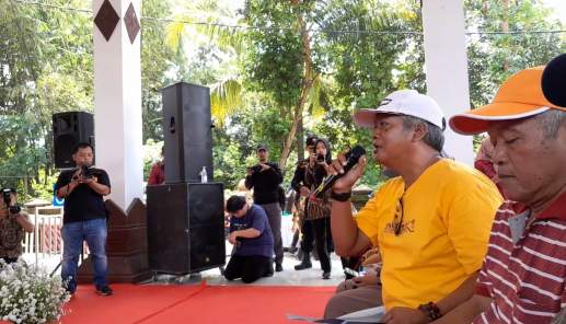 Jumat Curhat Kapolda Jatim di Kab.Mojokerto, Warga Desa Bangun Pungging Curhat Dumas Tahun 2020