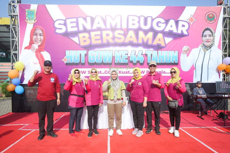 HUT GOW Ke 44 Gelar Senam Bersama, Ning Ita: Warga Agar Tetap Menjaga Kesehatan