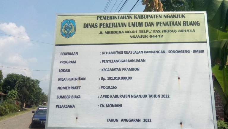 Hitungan Bulan, Bangunan Aspal di Jambe Sugihwaras Nganjuk Sudah Mengelupas dan Rusak
