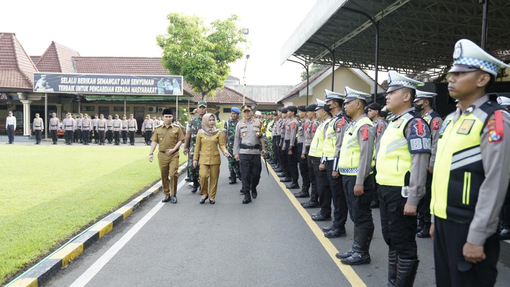 Wali Kota Mojokerto Pimpin Apel Oprasi Ketupat Semeru 2023