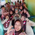 SMA 3 Pemalang Jateng Membagikan Rapor, Wali Murid Memohon Maaf Atas Ketulusan Pengajar