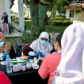 Dinkes Kabupaten Kediri Gelar Skrining Kesehatan di halaman Pemkab Kediri