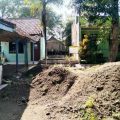 Pembangunan Kantor BPD Salah Satu Desa di Nganjuk Diduga Gagal Progres, Akibatnya 4 Bulan Tumpukan Bahan Material Menggunung