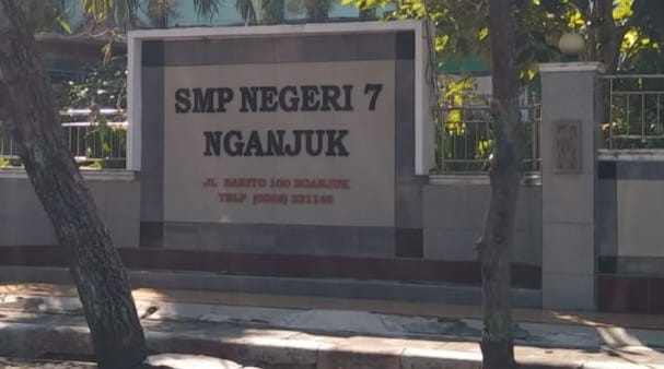 Ribuan Siswa SMPN di Nganjuk Belum Terima Ijazah, Disdik Lempar Persoalan Teknis