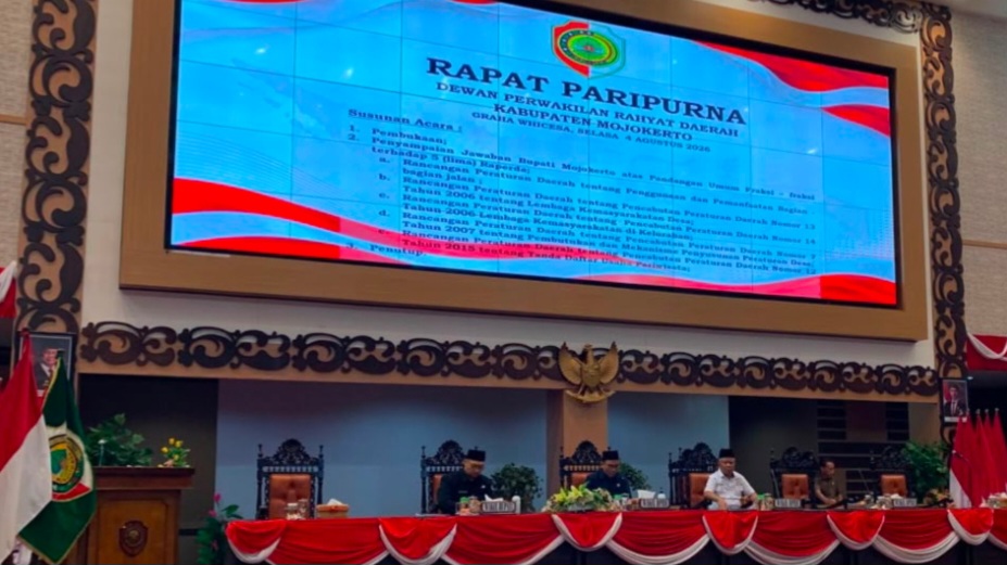 Pemkab Mojokerto Komitmen Selaraskan Regulasi Nasional-Daerah dalam Rapat Paripurna Disampaikan